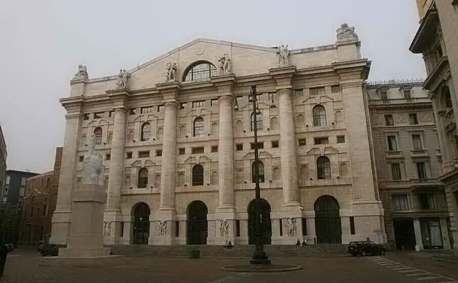 piazza affari (archivio l unione sarda)