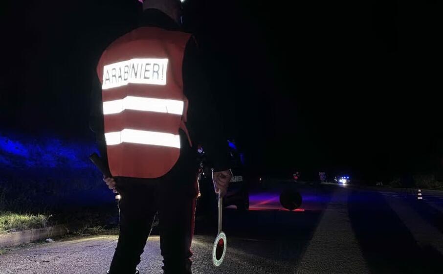 (foto carabinieri)