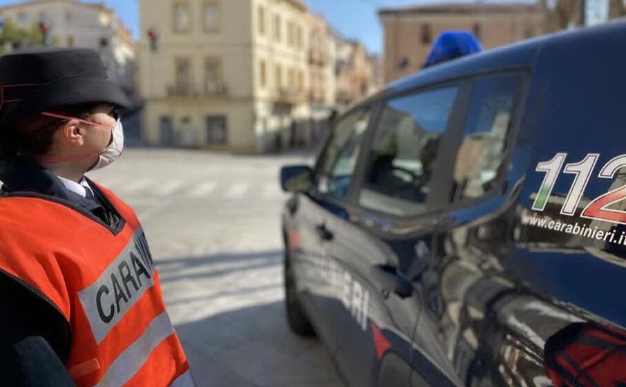 (foto carabinieri)