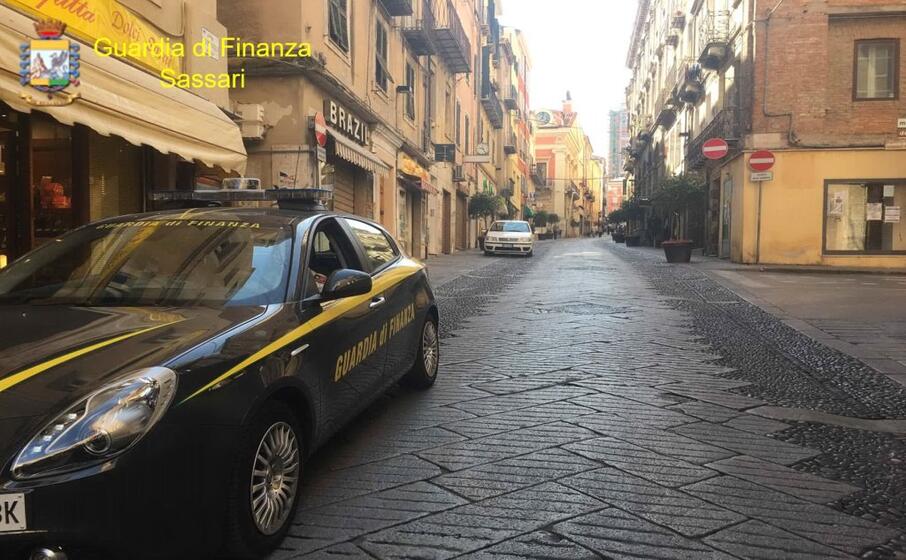 (foto guardia di finanza)