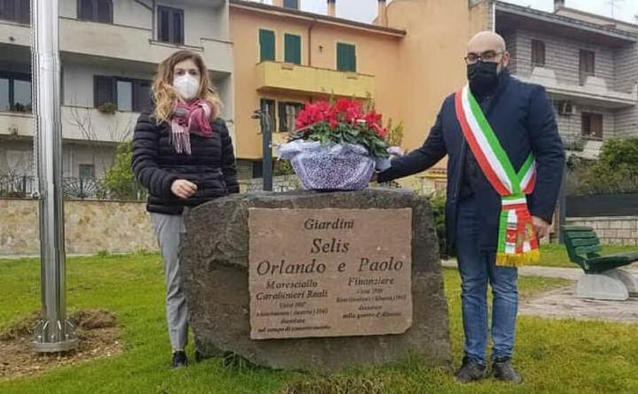 il sindaco di usini antonio brundu e l assessore alla pubblica istruzione gina cudemo (foto concessa dal sindaco)