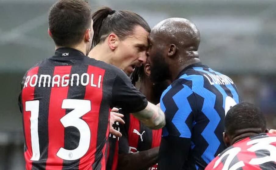 la lite tra ibrahimovic e lukaku (ansa)