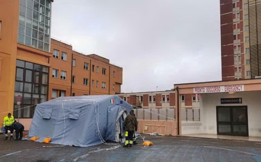 l ospedale san francesco (foto locci l unione sarda)