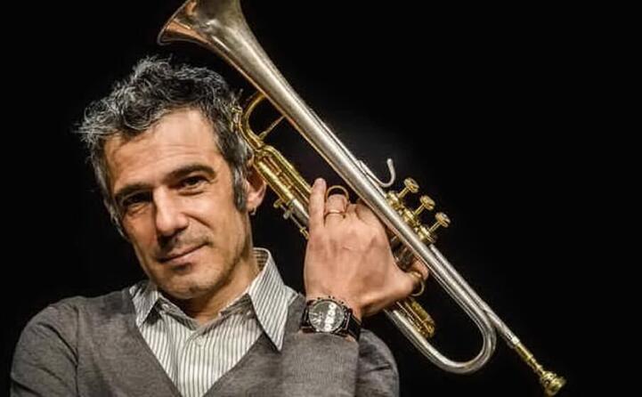 il trombettista sardo compie 60 anni