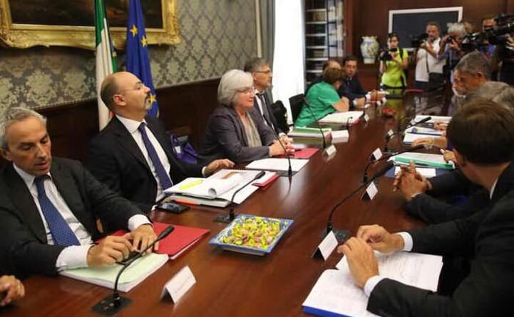 in prefettura a napoli da presidente della commissione antimafia