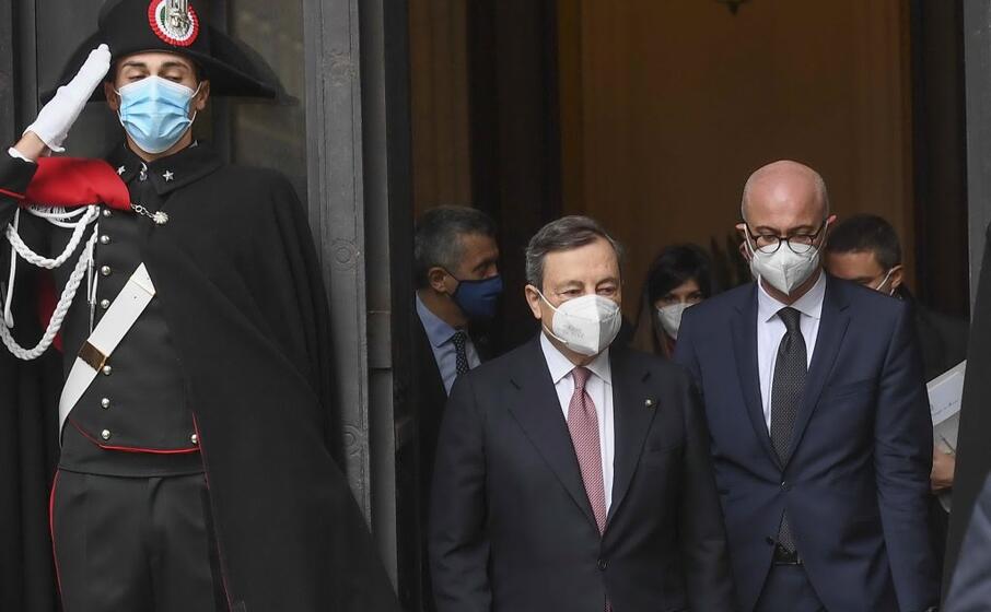 l arrivo a palazzo madama