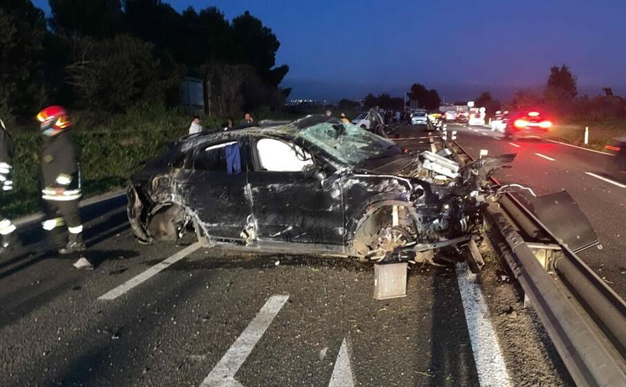 schrecklicher unfall auf der route 554 andrea cossu in schwerem zustand l unione sarda it