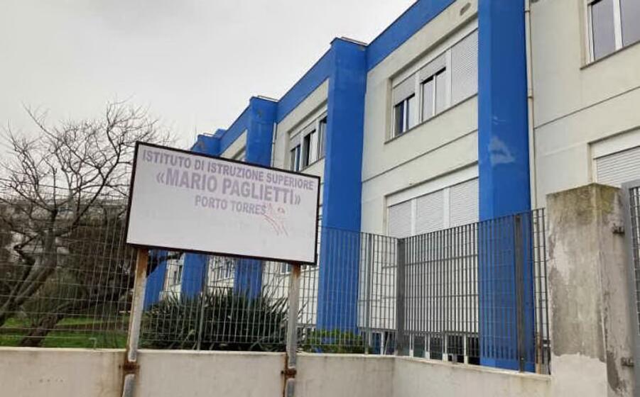 l istituto nautico (foto m pala)
