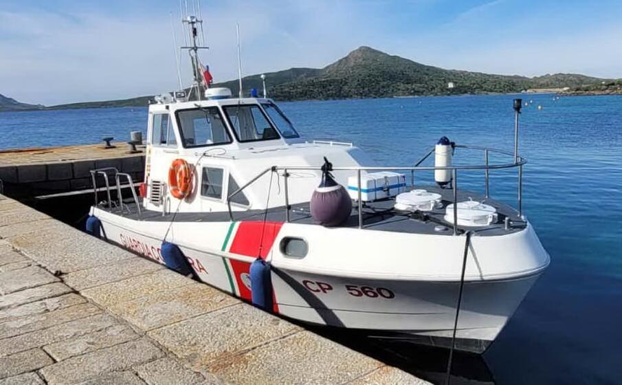 un unit della guardia costiera (foto pala)