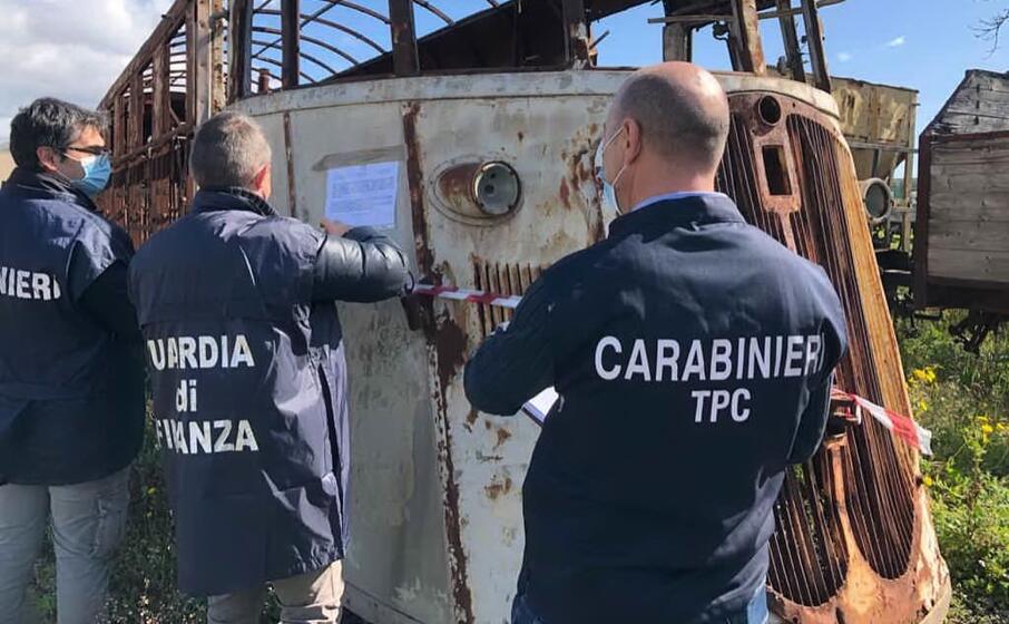 erano nei depositi delle stazioni di monserrato mandas sassari e macomer