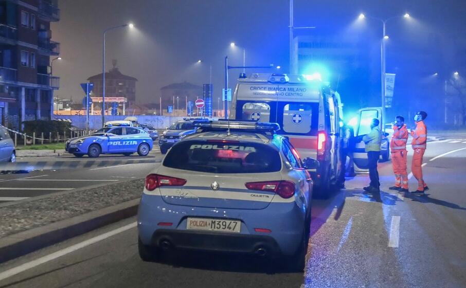 la polizia sul posto (ansa)
