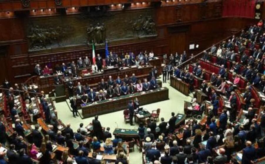 il parlamento italiano (ansa)