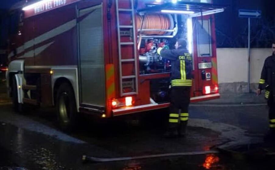 vigili del fuoco (ansa)