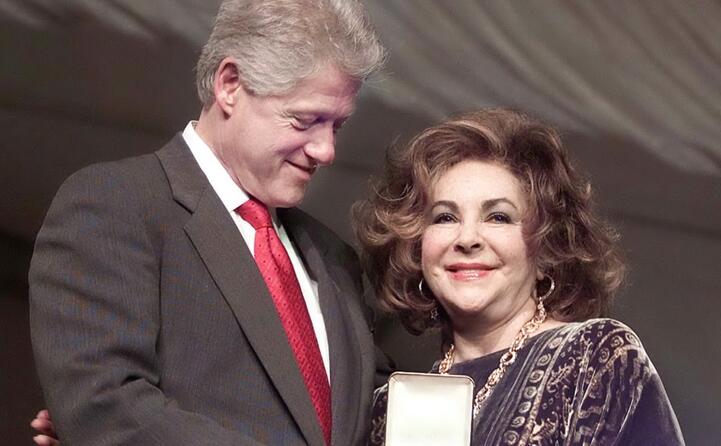 l attrice insieme a bill clinton