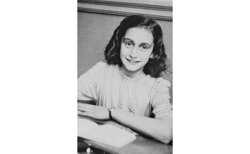 Un altro scatto di Anne Frank