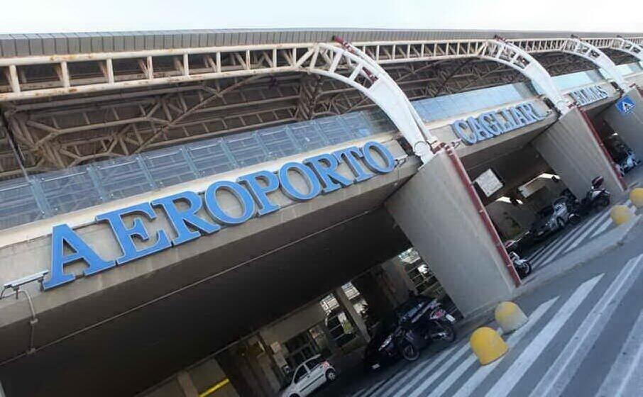 l aeroporto di cagliari elmas (archivio l unione sarda)