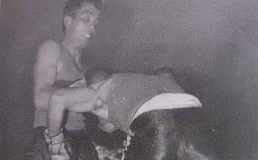 Giuseppe Faedda "Kamara Diop" a sinistra in un incontro del 1963 (foto Tellini)