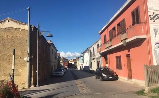 Via Convento, una delle strade principali di San Gavino Monreale (foto Pittau)
