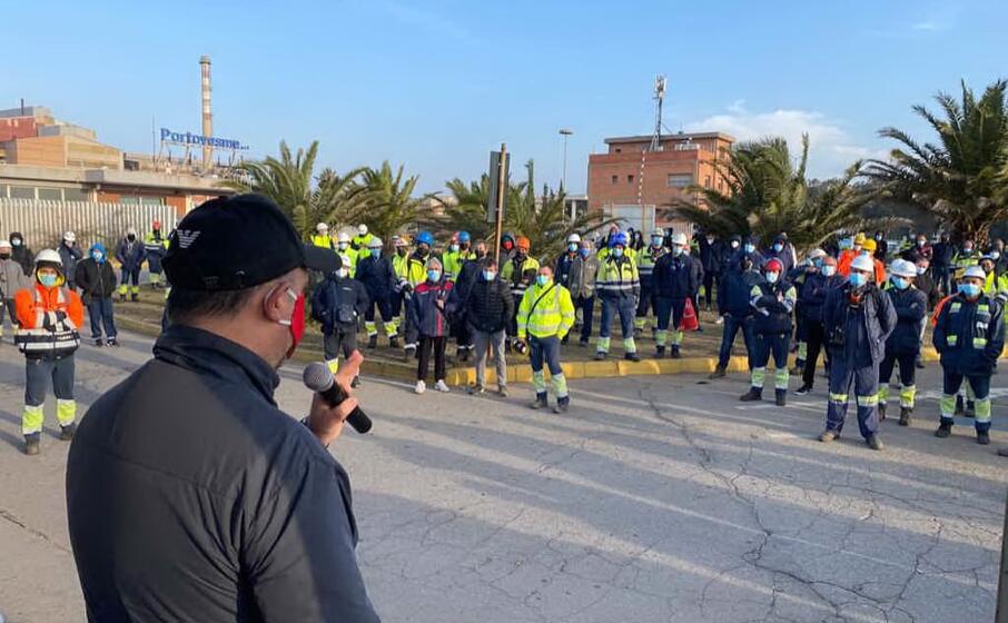 la protesta (foto pani)
