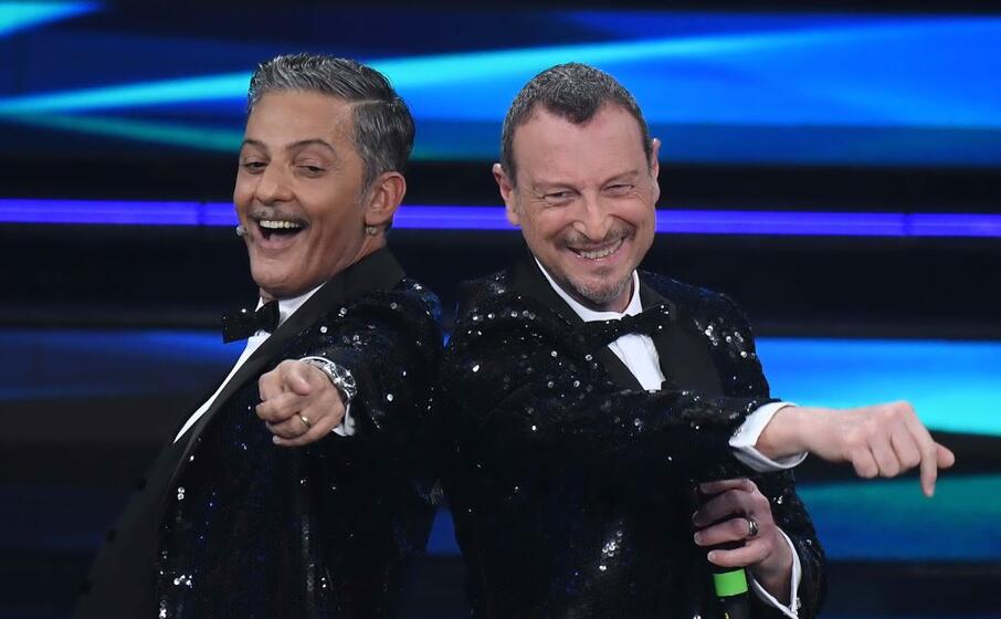 fiorello e amadeus (foto ansa)