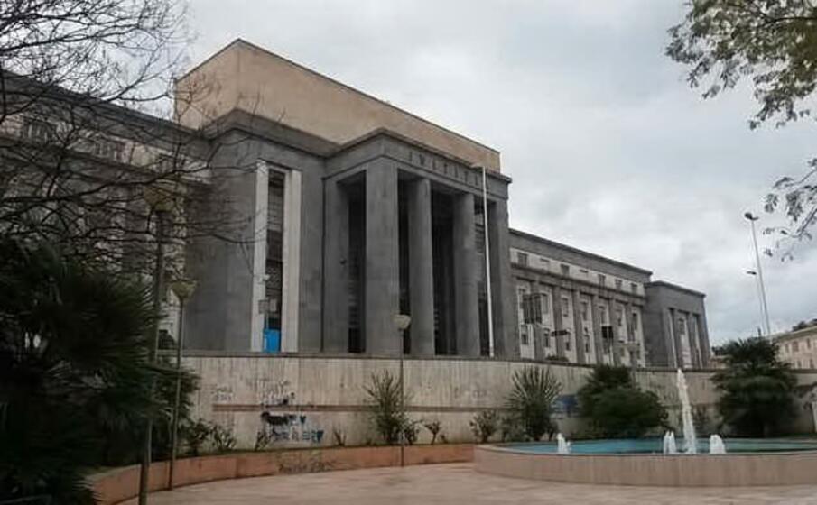 il tribunale di cagliari (ansa)