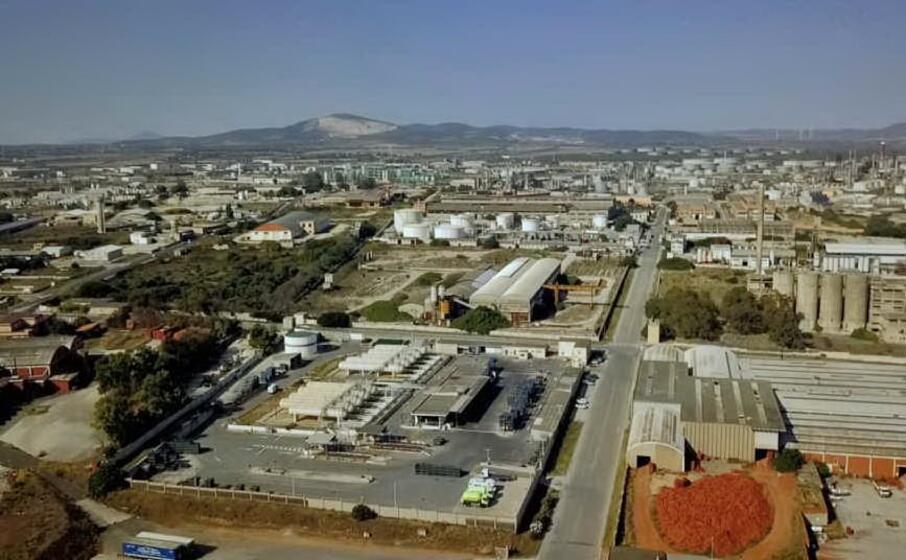 l area industriale di porto torres (foto concessa)