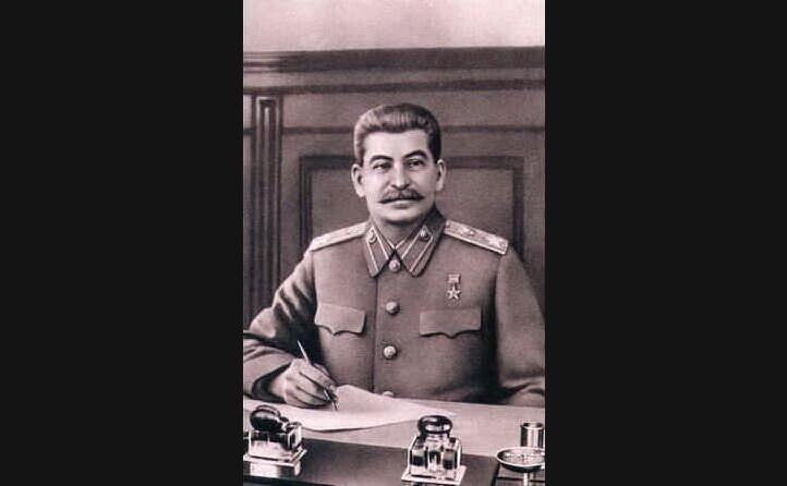 un ritratto del segretario del partito comunista dell urss (foto wikipedia)