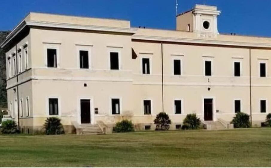 palazzo reale asinara (foto l unione sarda pala)