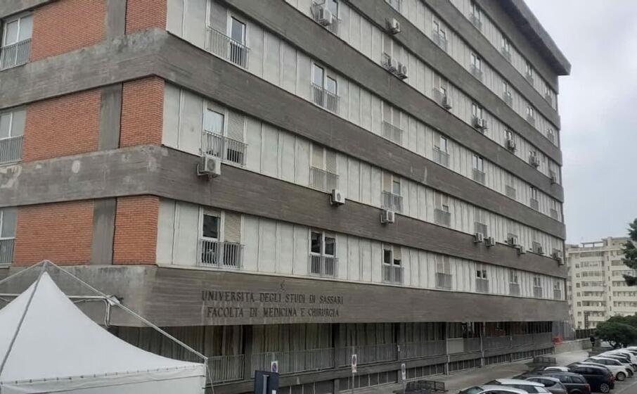 le cliniche universitarie di sassari (foto l unione sarda tellini)