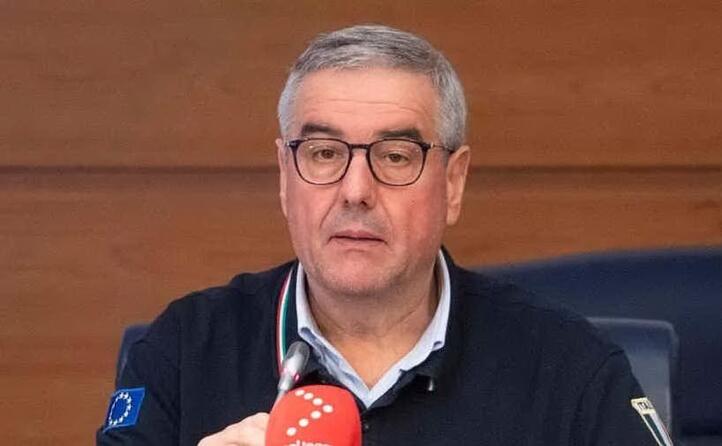 il bollettino covid delle 18 con l allora capo della protezione civile borrelli