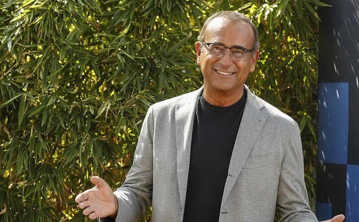 tra il 2015 e il 2017 ha presentato anche il festival di sanremo