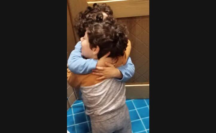 babbo ti amiamo intensamente e per noi sei il migliore del mondo sei fantastico tutti i giorni da diego e matteo a pap massimo olbia