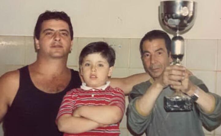 il tempo passa ma con questa foto che ti faccio gli auguri perch nonostante tutto siamo sempre assieme auguri pap