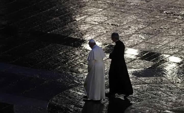 le immagini fanno il giro del mondo