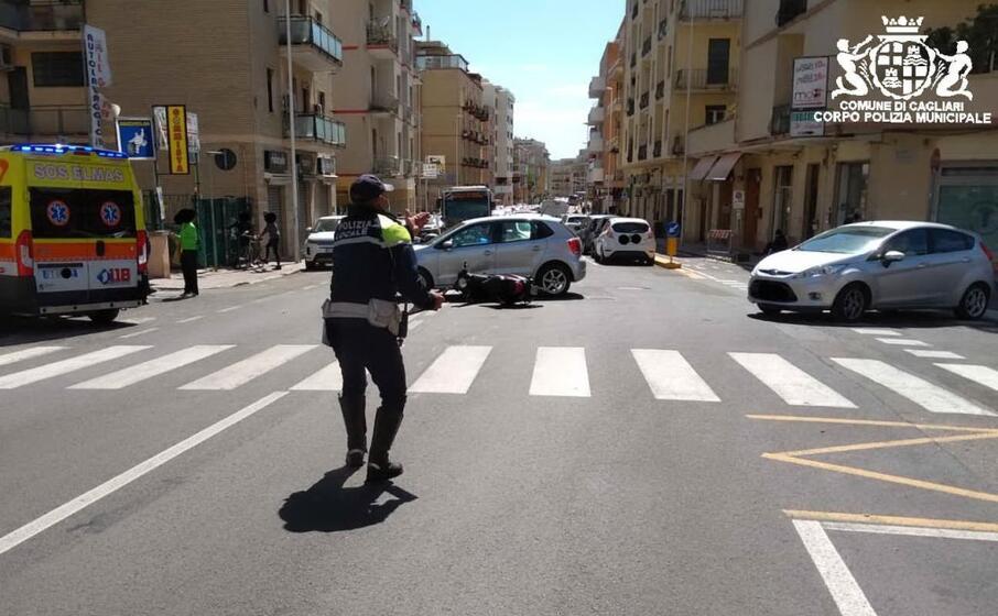 (foto pm cagliari)