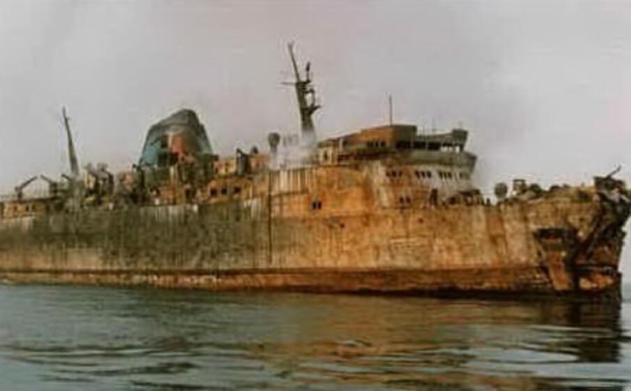 il traghetto moby prince (archivio l unione sarda)