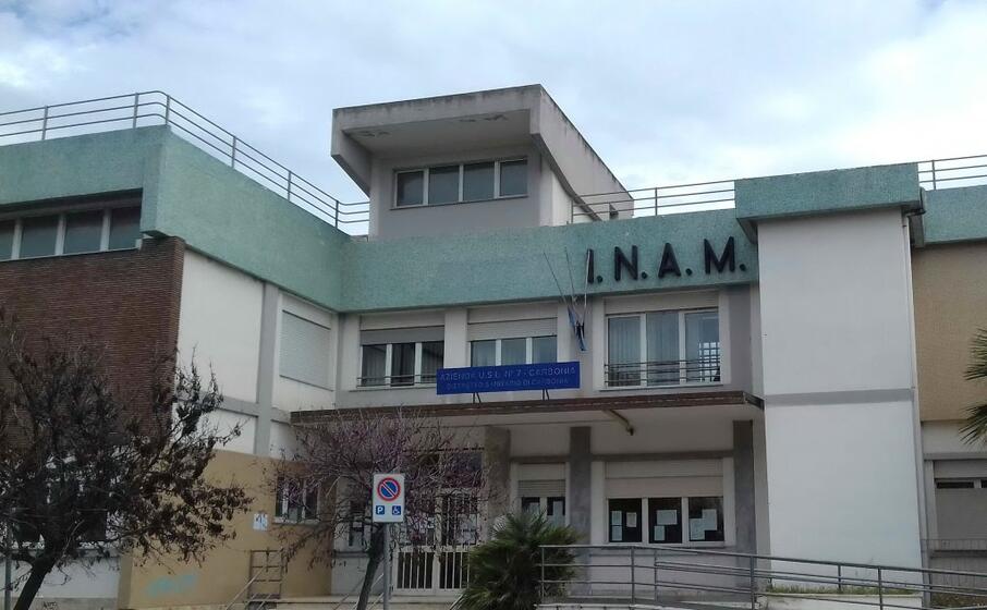la ex inam asl di carbonia (foto andrea scano)