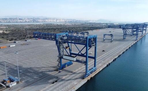 Veduta aerea del Porto Canale di Cagliari