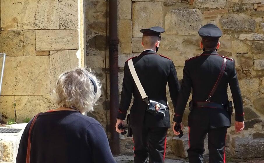 (foto carabinieri di cagliari)