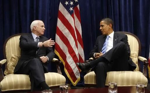 John McCain e Barack Obama (foto archivio L'Unione Sarda)
