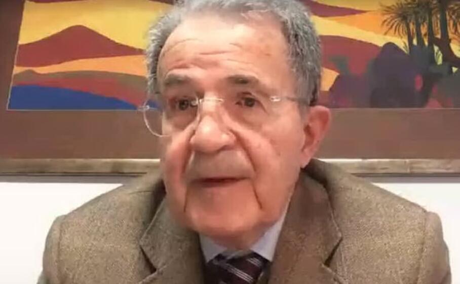 romano prodi durante la call con unica (foto unica)